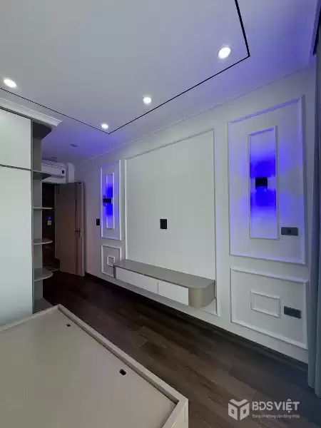 SIÊU PHẨM NGỌC THỤY LONG BIÊN 6 TẦNG THANG MÁY Ô TÔ ĐỖ CỬA 40m MT 4m 9 TỶ PULL NỘI THẤT