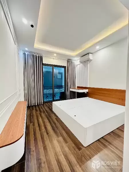 BÁN NHÀ THƯỢNG THANH LONG BIÊN MẶT NGÕ Ô TÔ ĐỖ CỬA, 8 TỶ 44M 4 TẦNG MT 4M NỘI THẤT ĐẸP 	