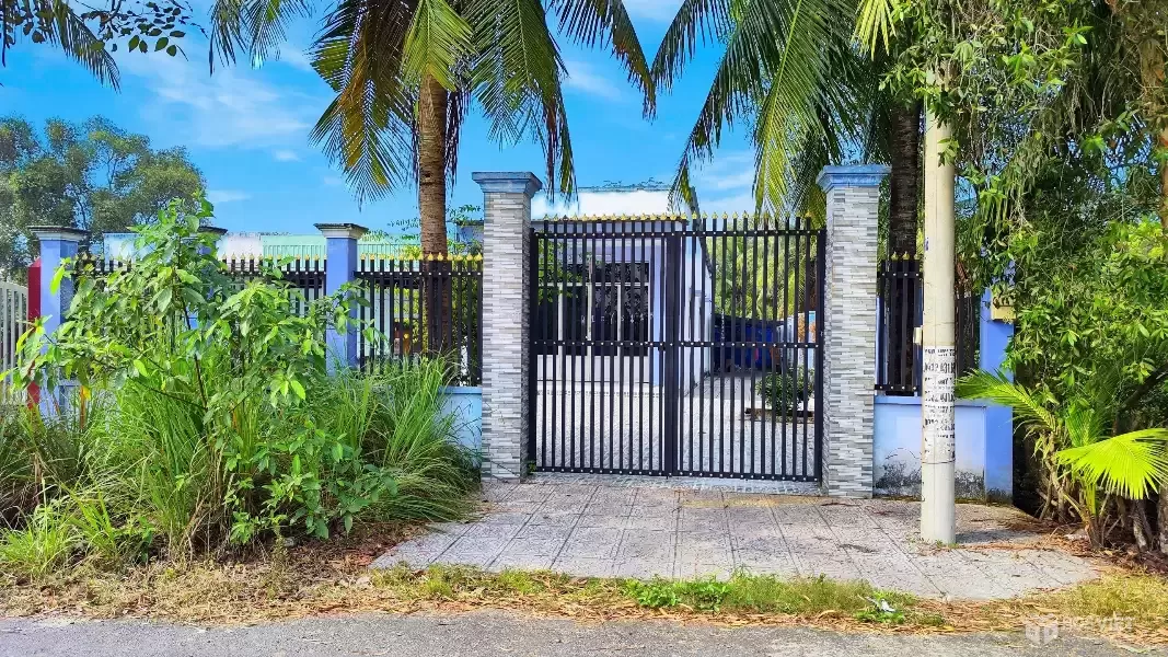 CẦN BÁN 299M2 ĐẤT THỔ CƯ VÀ NHÀ CẤP 4 MT ĐƯỜNG ĐÊ SỐ 2