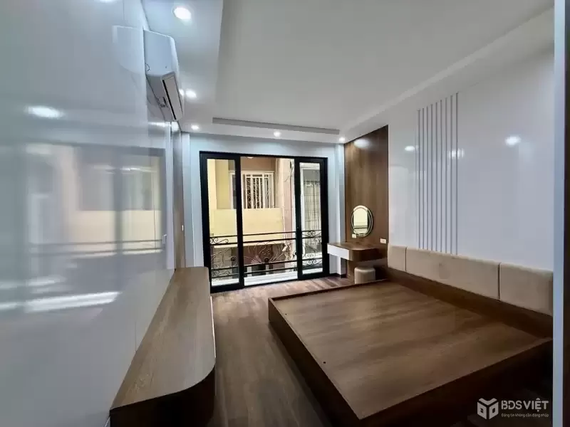 hoàng hoa thám 36m x5 tầng 10,9 tỷ nhà mới,gần phố,gần hồ tây