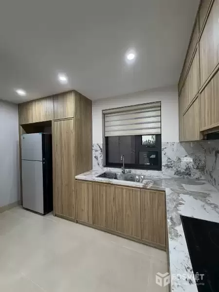 BÁN NHÀ DÂN XÂY RẤT CHẮC CHẮN VÀ HIỆN ĐẠI TẠI PHỐ LỆ MẬT, PHƯỜNG VIỆT HƯNG, LONG BIÊN