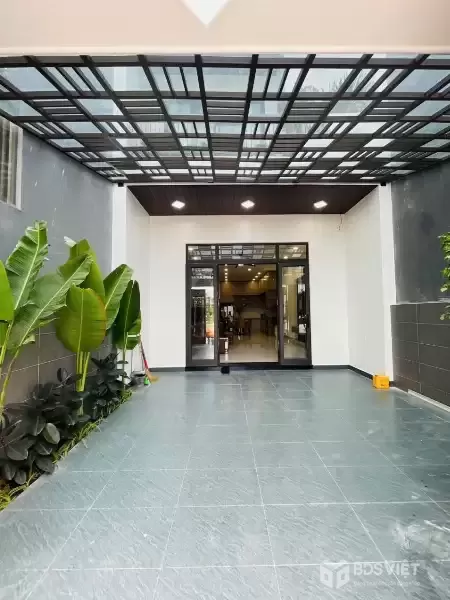 Bán nhà 3 tầng KĐT Nam Hòa Xuân, Đà Nẵng – Nhà mới, thiết kế hiện đại, ở ngay, Giá nhỉnh 8 tỷ