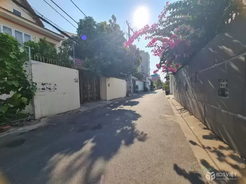 Bán nhà mặt tiền rẻ nhất trục Trần Não, 380m2(14x34), xây cao, 200tr/m2, SHR