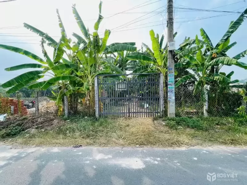 Bán đất mặt tiền Trần Quang Đạo , Tân Thông Hội dt 409m2 (200m2) giá 5,7 tỷ