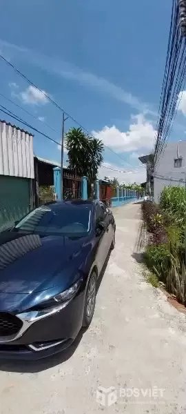 Bán nhà giá rẻ ấp 2 Mỹ Yên, Bến Lức đường beton xe hơi dt 138,6m2 ,3pn , 2wc giá 1,65 tỷ