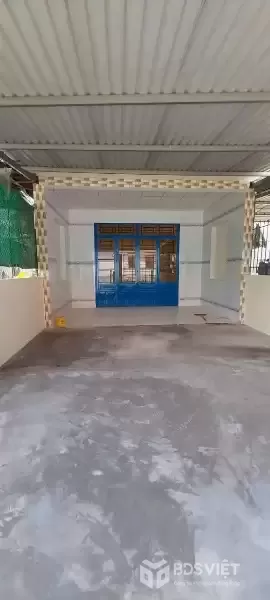 Bán nhà giá rẻ ấp 2 Mỹ Yên, Bến Lức đường beton xe hơi dt 138,6m2 ,3pn , 2wc giá 1,65 tỷ