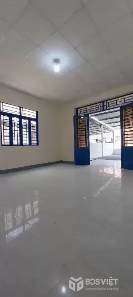 Bán nhà giá rẻ ấp 2 Mỹ Yên, Bến Lức đường beton xe hơi dt 138,6m2 ,3pn , 2wc giá 1,65 tỷ