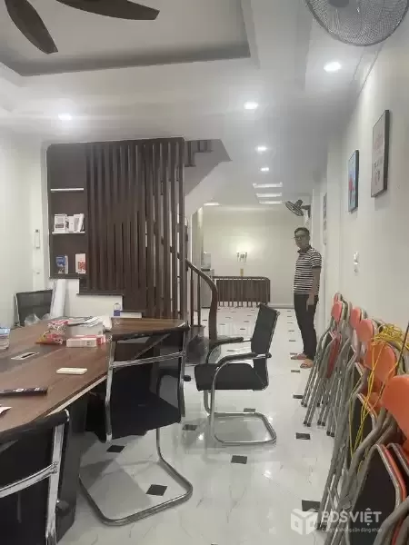 Bán Nhà Tam Trinh 48.2m2. 5 tầng. mặt tiền 3.5m. giá 15.69 tỷ Hoàng Mai Hà Nội