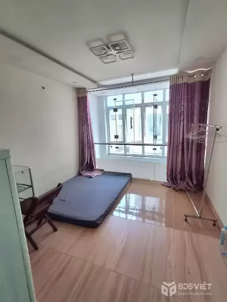 Nhà Đường Nam Kỳ Khởi Nghĩa Quận 3 Phường Võ Thị Sáu Cũ.