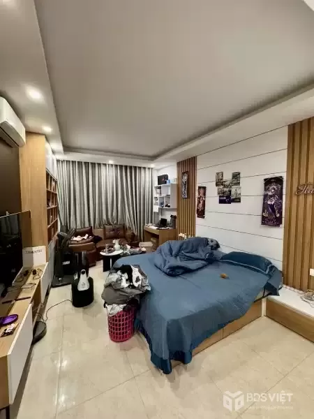 Bán Nhà Thổ Quan 50m2. 5 tầng. mặt tiền 3.8m. giá 17 tỷ Đống Đa Hà Nội