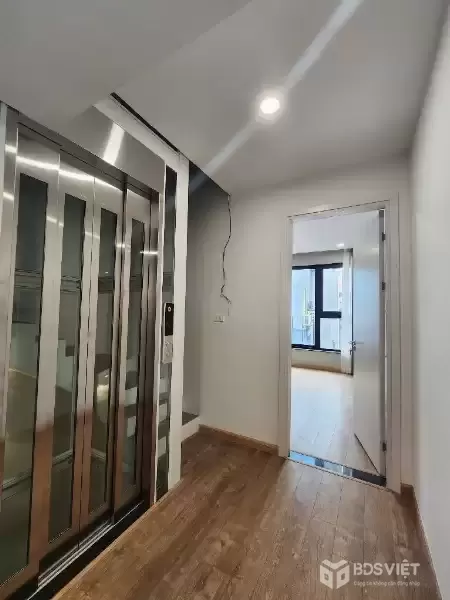 võng thị tây hồ 50m x5 tầng 22,5 tỷ gara ô tô,kinh doanh,5p đi bộ ra hồ tây