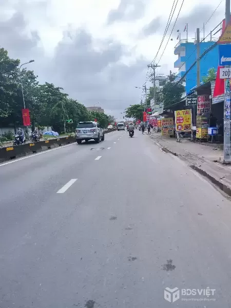 CẦN BÁN SIÊU PHẨM 223M2 NHÀ CẤP 4 MT ĐƯỜNG NGUYỄN HỮU TRÍ