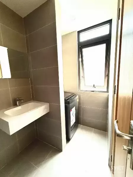 Bán tòa nhà 5 tầng Huy Cận, Hải Châu – Đà Nẵng – Có dòng tiền 50 triệu/tháng