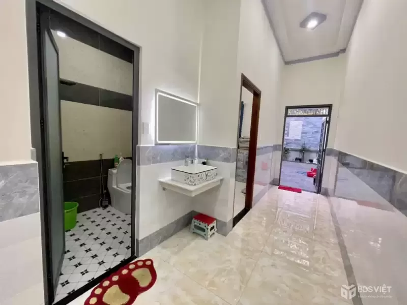 Bán nhà cấp 4 đẹp mới xây Tân Thạnh Đông dt 160m2 full thổ 2pn, 1wc giá 2,95 tỷ