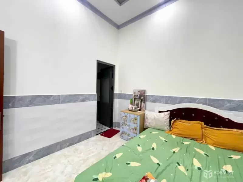 Bán nhà cấp 4 đẹp mới xây Tân Thạnh Đông dt 160m2 full thổ 2pn, 1wc giá 2,95 tỷ