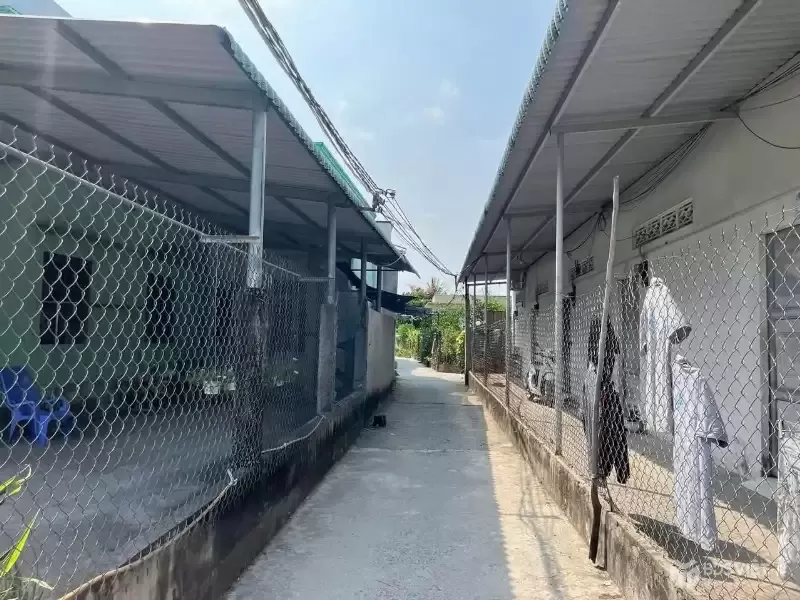 Bán đất thổ cư hẻm số 2 đường Trần Thế Sinh, thị trấn Bến Lức dt 179m2 giá chốt 1,39 tỷ