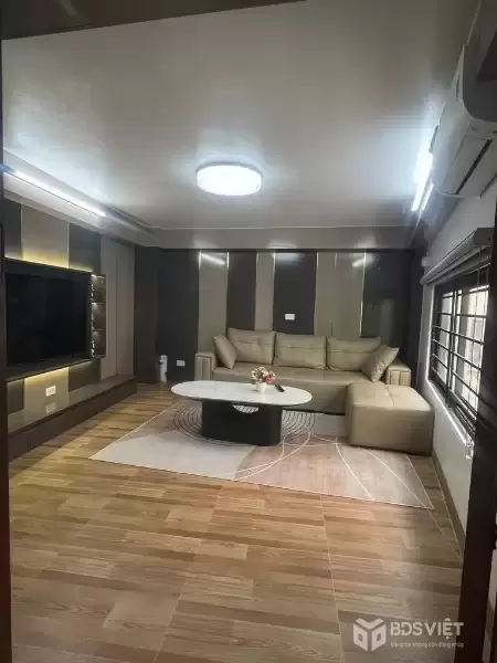 mặt phố đồng cổ tây hồ 31m x6 tầng 15,5 tỷ kinh doanh,ô tô tránh đỗ,gần hồ