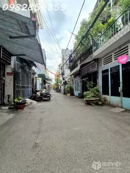 B.V 75 - 60M² - HẺM OTO 6M - 2 TẦNG 6 T.Ỷ 3