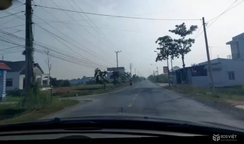 Bán đất mặt tiền tỉnh lộ 826b xã Phước Đông, Cần Đước dt 4000m2 ( 500m2 thổ ) giá chốt 25 tỷ