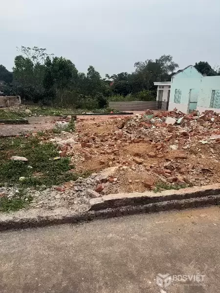 Bán Lô đất 1270m2, Mặt Tiền 45m. Tại Nhã Nam, Tân Yên,Bắc Giang. giá 2,8 tỷ