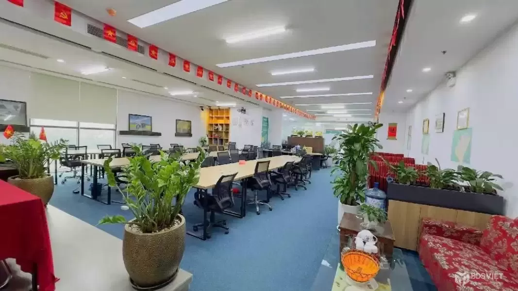 BÁN SHOP CHÂN ĐẾ LINH ĐÀM 610M2 - SỔ ĐỎ LÂU DÀI –  THÔNG SÀN TRƯỚC RA SAU, GIÁ TỐT 37.8 TỶ