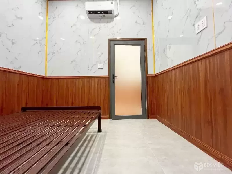 Bán nhà cấp 4 mặt tiền đường Tilip, thị trấn Đức Hòa dt 120m2 2pn, 1wc giá 1,85 tỷ