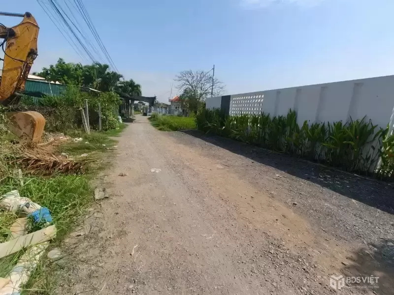 Bán lô đất đẹp có tường rào thích hợp xây biệt thự, nhà vườn xã Phước Lợi dt 1988m2 (350m2 thổ) giá 6,5 tỷ