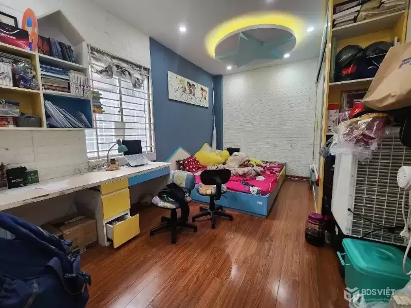 bán chung cư bộ quốc phòng hoàng quốc việt 140m 3 ngủ 2 wc giá 10,5 tỷ