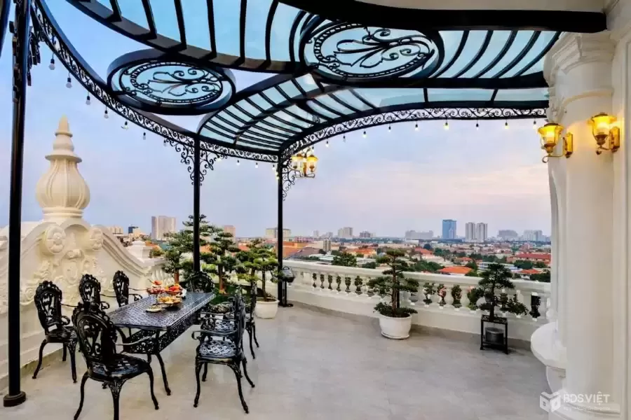 SIÊU BIỆT THỰ VIỆT HƯNG - LONG BIÊN, THANG MÁY, NỘI THẤT CAO CẤP NHÀ 4 MẶT TIỀN