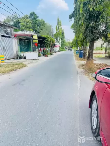 Bán đất mặt tiền đường số 5, Tân Thông Hội dt 130m2 full thổ giá 2,85 tỷ