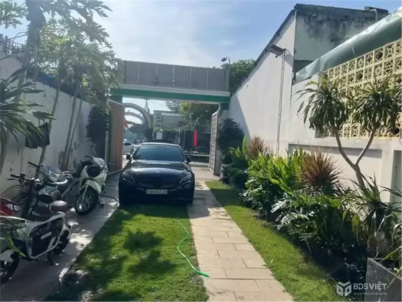 Nhà MT Đường Hồ Văn Tư Phường Hiệp Phú Cũ TP Thủ Đức.