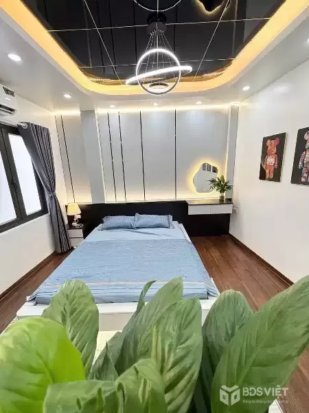 Bán Nhà Ngõ  Khâm Thiên 20m2. 5 tầng. mặt tiền 3m. giá 5.68 Tỷ Đống Đa Hà Nội