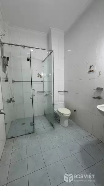 Bán nhà mặt tiền Điện Biên Phủ, p11,q10 ,dt 100m2 , 4 lầu giá 29 tỷ