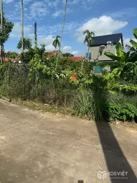 Chỉ 650 triệu - Có Lô Đất tại Trung tâm Thị Trấn Kép, Lạng Giang, Tỉnh Bắc Giang 112,5m2- Mt 6m