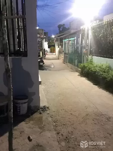 CẦN BÁN 55M2 ĐẤT THỔ CƯ HẺM BA GÁC TÂN TÚC