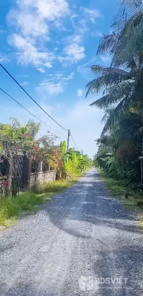 CẦN BÁN 300M2 KHO ĐƯỜNG XE TẢI LÊ MINH XUÂN