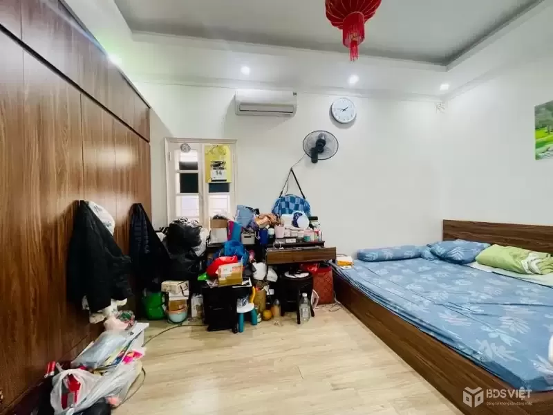 đội cấn 60m x5 tầng 16,5 tỷ ô tô qua nhà,kinh doanh,5p ra hồ tây