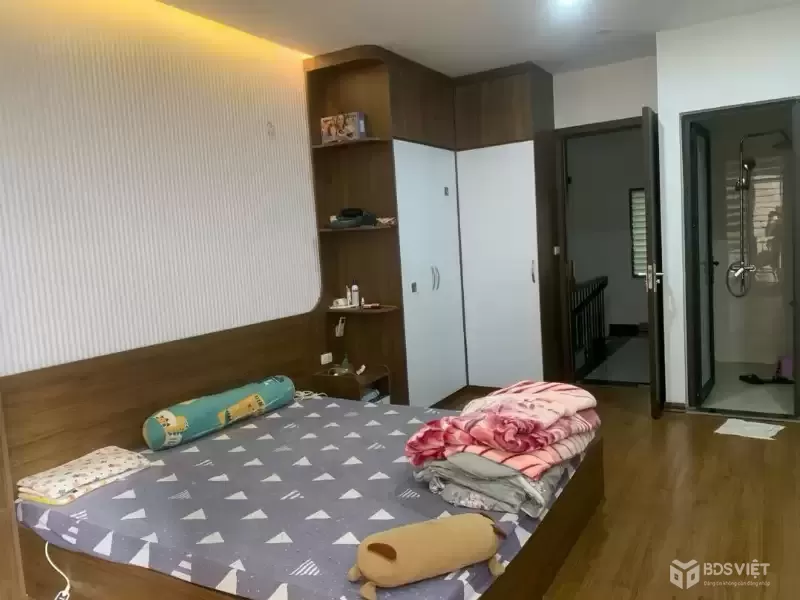 Quan nhân nhà ngay đầu ngõ, 12 tỷ 36m sử dụng 7 tầng thang máy mới kính coong chỉ cần dọn vào ở