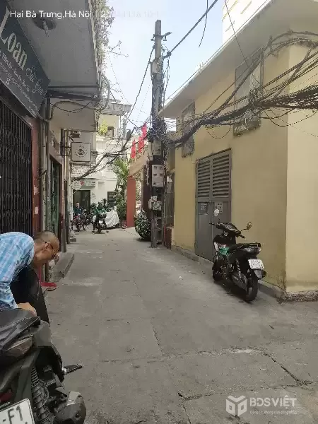 Bán gấp giá rẻ căn hộ tập thể, Giải Phóng 11m/50m, tầng1, mặt tiền 3.4m, 2.215 tỷ Hoàng Mai.