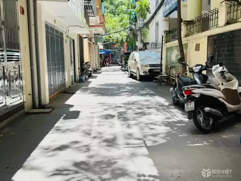 NHÂN HÒA 13 TỶ - TẦNG 1 KD ĐƯỢC - NGÕ TO THÔNG 3 OTO ĐỖ ĐƯỢC TRƯỚC CỬA