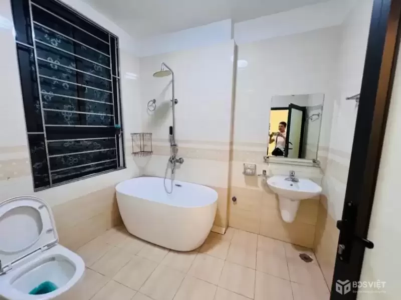 NHÂN HÒA 13 TỶ - TẦNG 1 KD ĐƯỢC - NGÕ TO THÔNG 3 OTO ĐỖ ĐƯỢC TRƯỚC CỬA