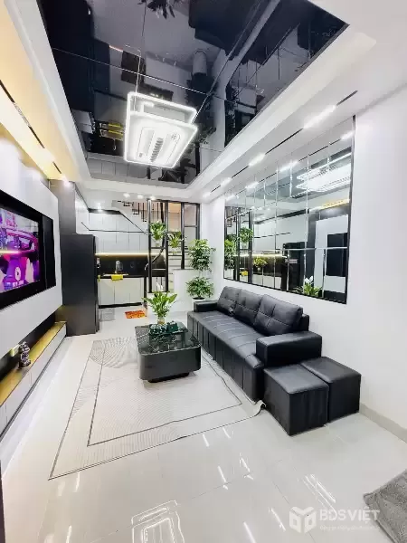 Bán Nhà Đặng Tiến Đông 22/26m2.  5 tầng. mặt tiền 3.2m. giá 8.6 Tỷ Đống Đa Hà Nội