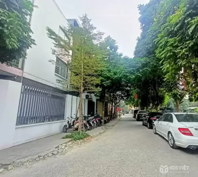 Chính chủ bán biệt thự lô góc KĐT An Lạc Phùng Khoang 130m giá bán liên hệ 0982685739