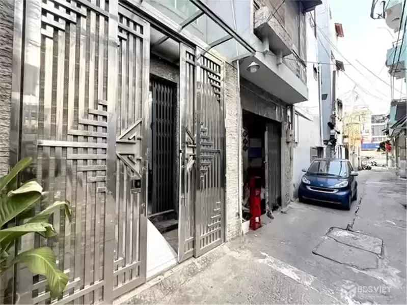 Nhà Đường Tô Hiến Thành Phường 15 Cũ Quận 10.