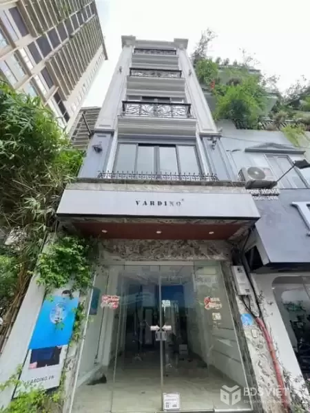 Láng Hạ mặt phố không chui ngõ - chủ giảm nhanh 2 tỷ - lô góc. mặt tiền phố chính đẳng cấp TOP 1