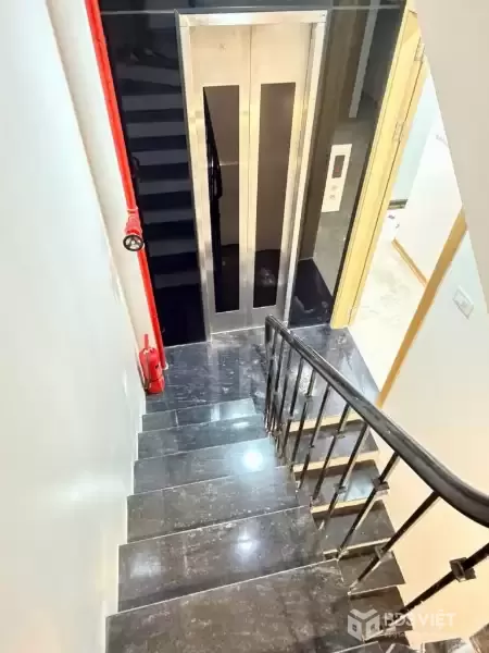 Lương Khánh Thiện gần hồ Đền Lừ,gần trường học - chợ - bệnh viện Bạch Mai