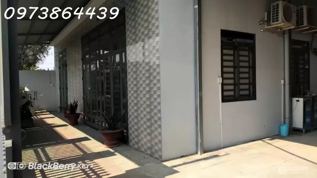 BÁN ĐẤ-  TẶNG XƯỞNG NẤM - PIN NĂNG LƯỢNG MẶT TRỜI MẶT TIỀN KINH DOANH - TẠI CỦ CHI - NGANG 18M - 2300M2 - GIÁ 12 TỶ TL