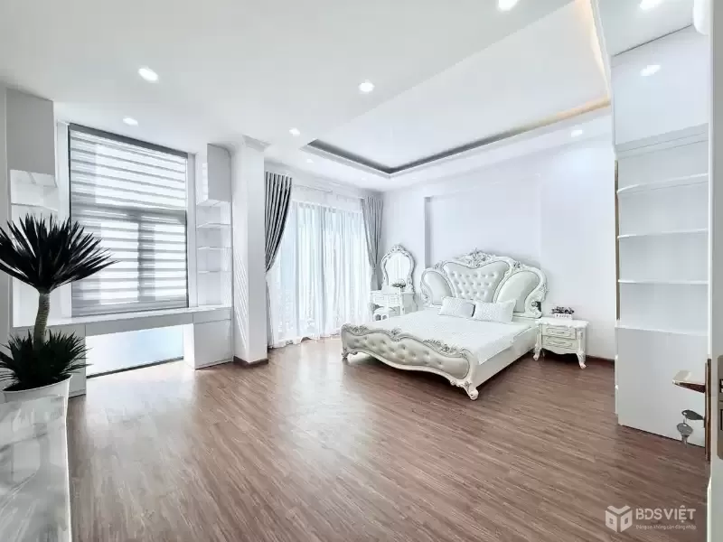 ???? CHÙA BỘC – DIỆN TÍCH  60M – 7 TẦNG  – MT-  5M MẶT TIỀN  – THANG MÁY – 40M RA PHỐ