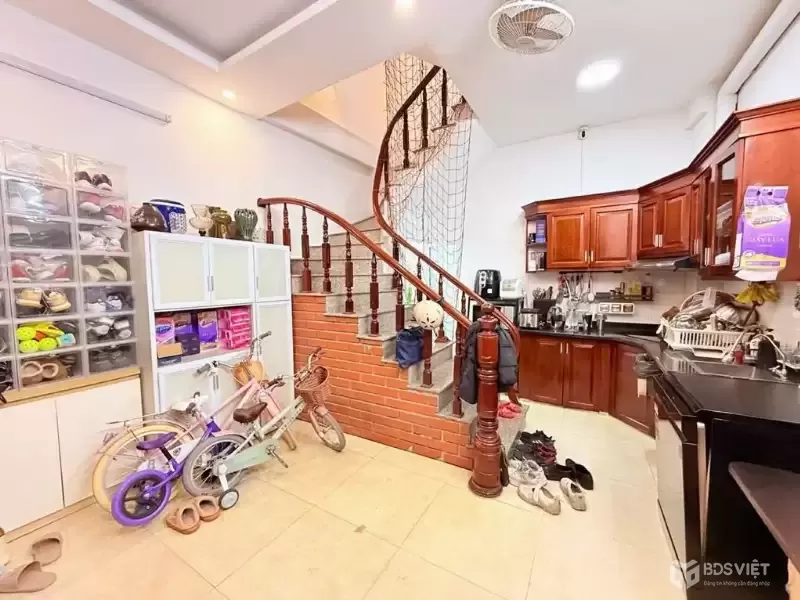 Bán nhà phố Hoàng Mai, Hoàng Mai, Ô tô, gần hồ Đền Lừ, 21m2, 6.95 tỷ