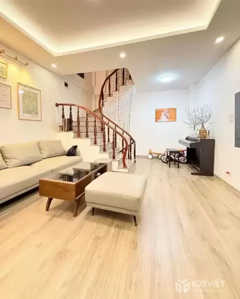 Bán nhà phố Hoàng Mai, Hoàng Mai, Ô tô, gần hồ Đền Lừ, 21m2, 6.95 tỷ